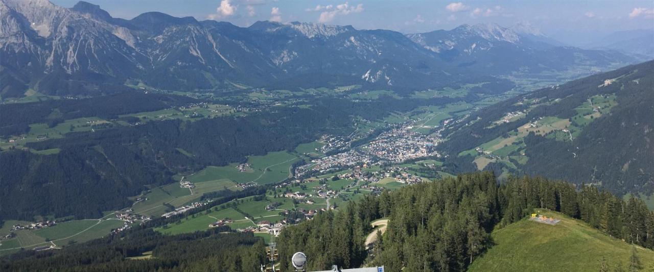 Gaestehaus Huber Fruehstueckspension Schladming Buitenkant foto