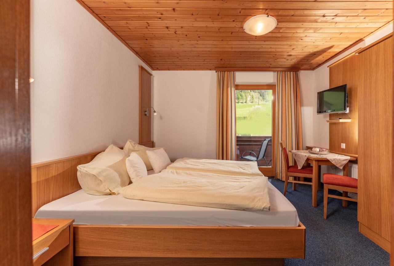 Gaestehaus Huber Fruehstueckspension Schladming Buitenkant foto